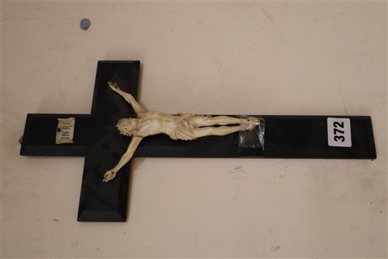 A Dieppe ivory crucifix, length 35cm